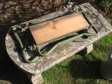 Vintage garden kneeler seat