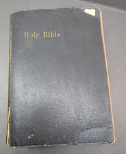 HOLY BIBLE King James Version World Publishing Inc Old and New Testament Vintage