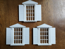 1/16th scale Dolls House Gorgian Victorian  3 windows with shutters