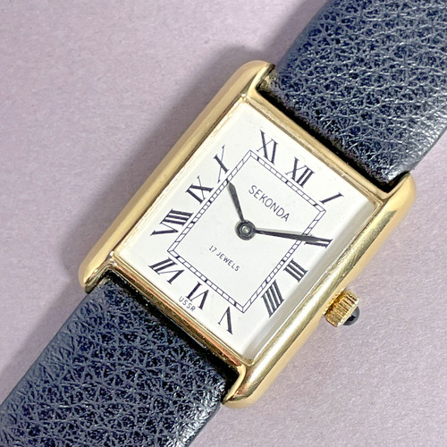 Stunning example vintage - stunning,