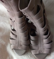Zara Caged Suede Cone Heel Bootie, Sandals  In Nude, Tan Size 7 