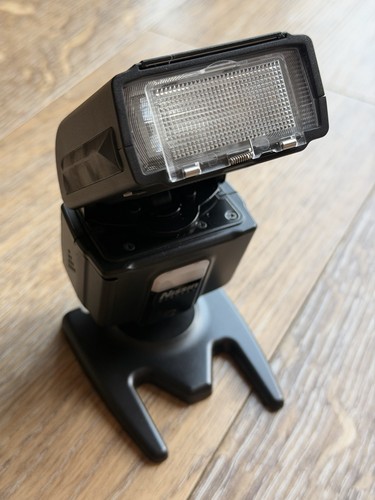 Nissin i40 four - four, thirds