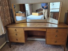 Mid-Century Bedroom Furniture Set By William Lawrence Of Nottingham For Maple Co