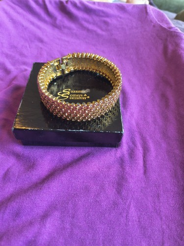 Suzanne somers row gold - somers, tone