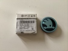 NEW Genuine Skoda Wheel Centre