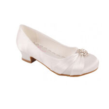GIRLS WHITE SATIN SHOES