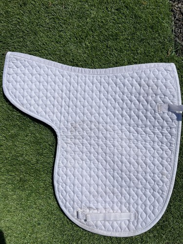 Straight cut dressage numnah - cut,