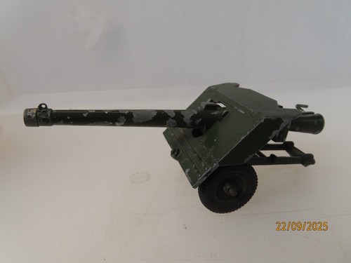 Britians model field gun - britians,