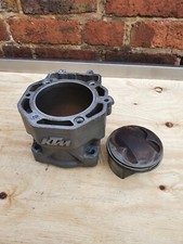 KTM 640 DUKE 2 LC4   2000-2006 Engine Cylinder Barrel & Piston Assy