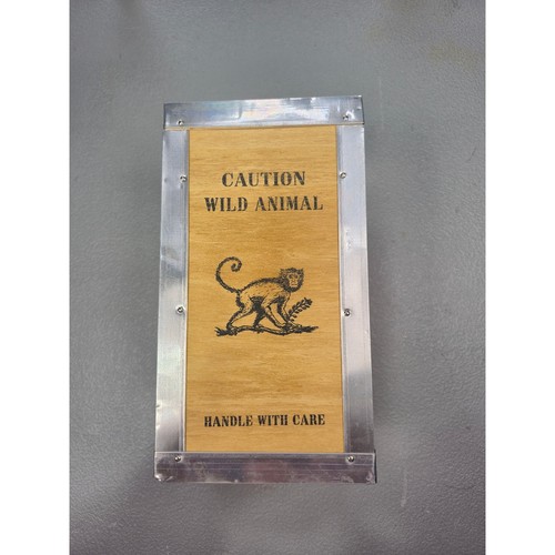 Monkey gin wooden - monkey,