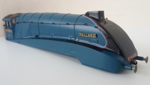 Hornby gauge lner class - hornby,