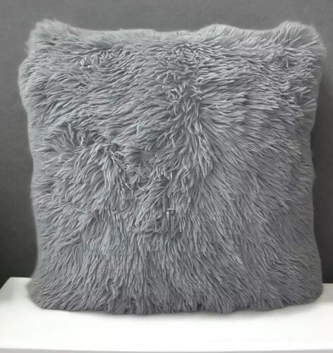 Plush cushion cover - ,