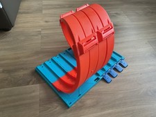 Hot Wheels Track Race Crate