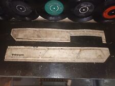 VESPA PX UTAH STYLE? RUBBER SIDE PANEL SIDEPANEL EMBELLISHERS IN USED CONDITION