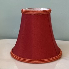 Bowed Empire 5.5" Red Candle