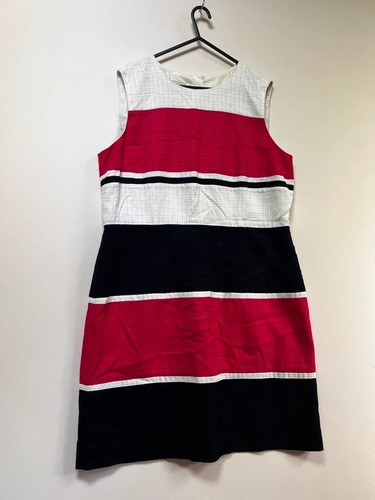 Hobbs colour block - colour, shift
