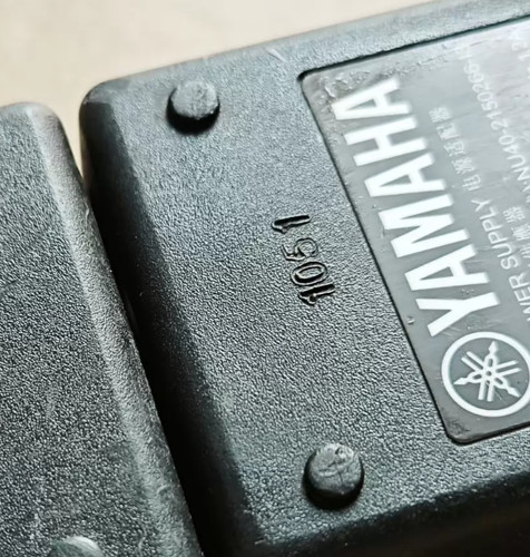Yamaha electric guitar - electric, guitar/piano