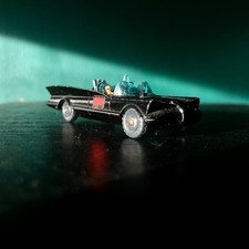 Corgi Husky #1202 Batmobile (