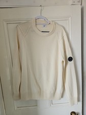 CP Company in a size XL pit to