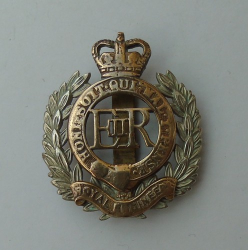 Royal engineers cap badge - engineers,