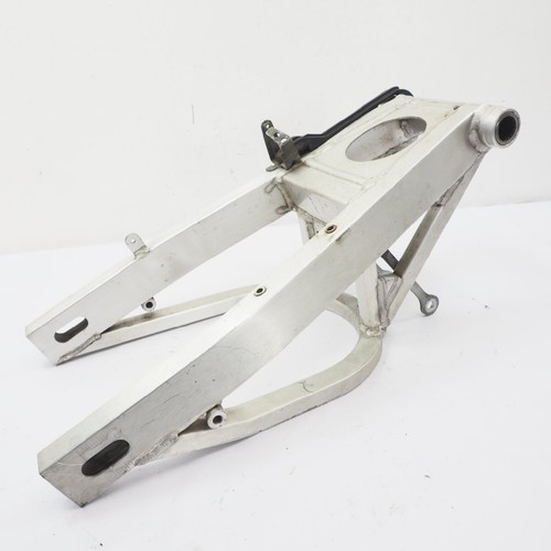Tzr250 3ma genuine swingarm - genuine,