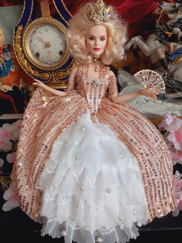 Artisan dressed barbie - artisan,