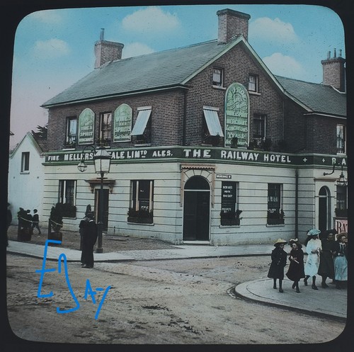 Photo the railway hotel - photo,