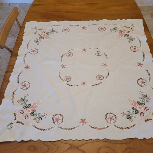 Vintage embroidered christmas - embroidered,
