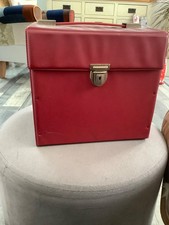VINTAGE RETRO.  7" SINGLES CASE 1970'S - HOLD 50 approx   Red    3 C