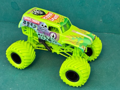 Hot wheels monster jam - hot,