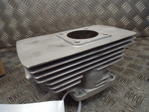 Suzuki gt550 550 k - suzuki,
