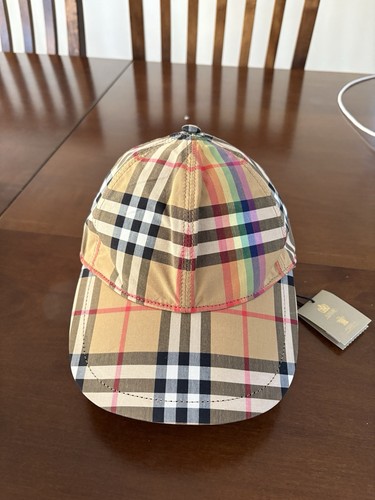 Burberry rainbow cap - burberry,