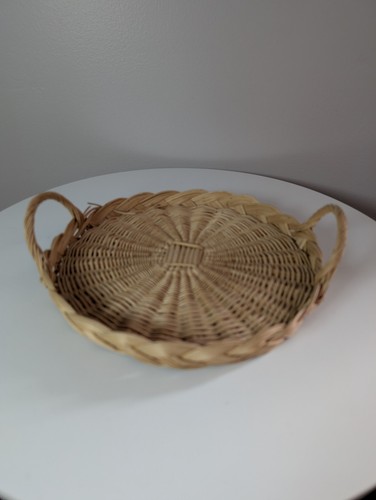Vintage round wicker - wicker, serving