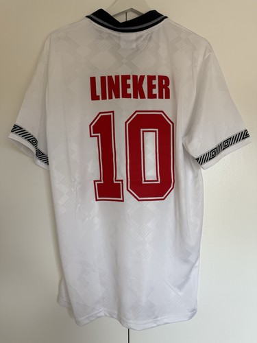 England 1990 home football - 1990-92,