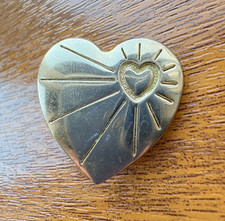 Vintage Variety Club Gold-Toned Heart Pin / Brooch – Sunburst Design Collectable