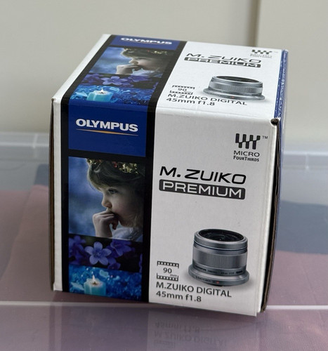 Olympus zuiko 45mm 1 8 - 45mm, f/1.8