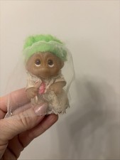 Vintage Dam Troll Wedding