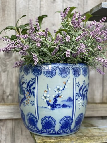 Oriental chinese blue and - oriental,