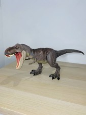 Dino Rivals Bite and Fight