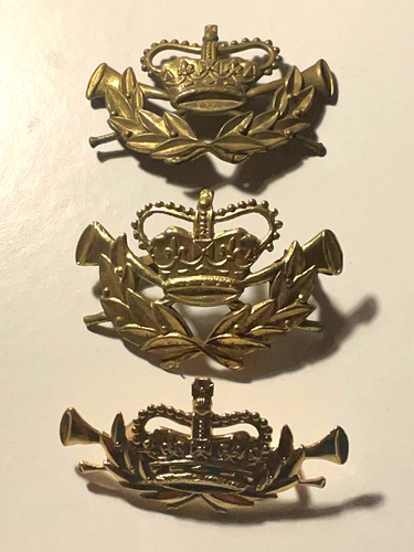 Royal mail gpo cap badges - /,