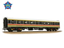 Bachmann 39-830 Mk1 FO BR InterCity Charter Swallow 3118