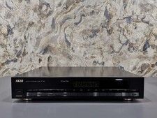 Akai AT-52 High Quality Quartz Stereo Tuner in Black