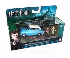 Harry Potter Mr Weasleys Ford Anglia Corgi Die Cast Car - New
