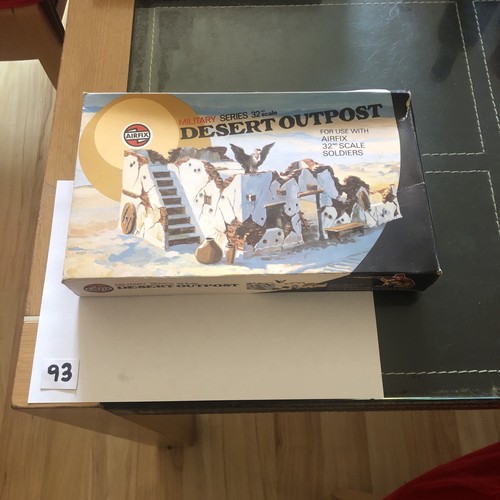 Airfix 32nd desert - , outpost