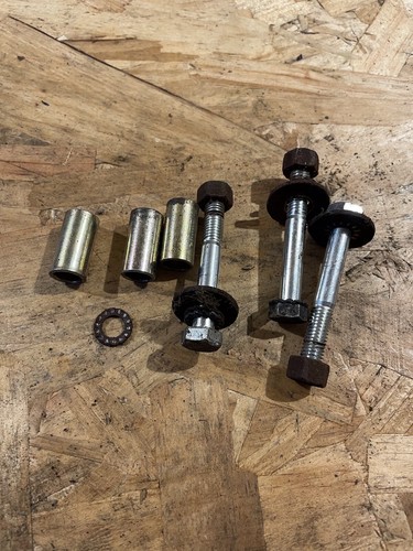 Engine bolts from flymo - engine, a