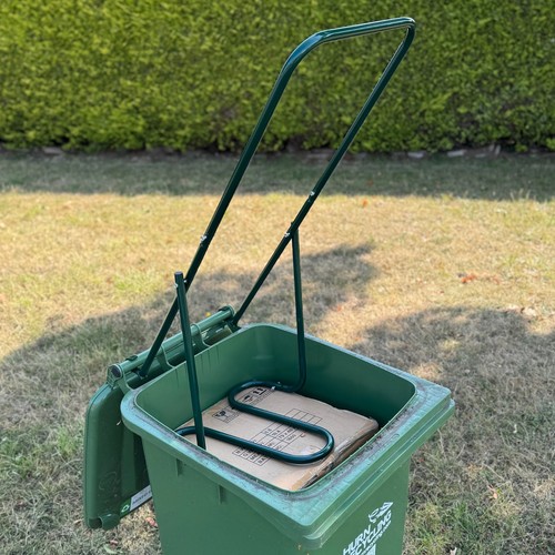 Wheelie bin manual compressor - wheelie,