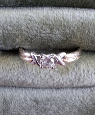 Vintage 9ct Gold Solitaire