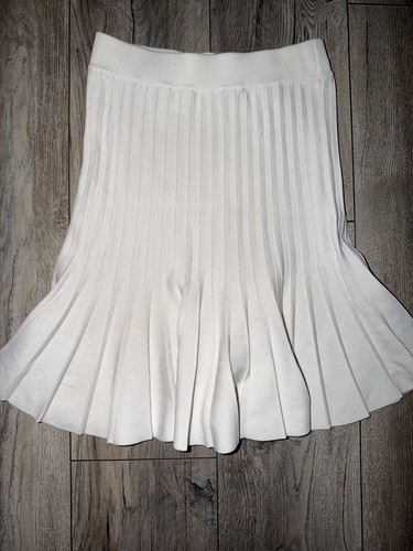 Zara rubbed fine - rubbed, pleated
