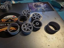 1/18 scale Compomotive M06