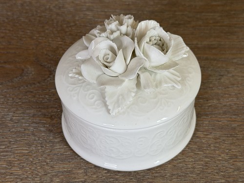 Crown staffordshire fine - staffordshire, bone